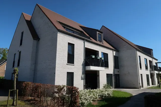 Service Flat te koop in Varsenare – 1/10