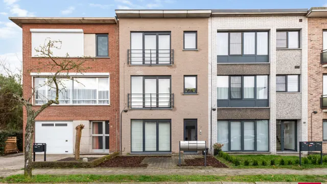 Appartement te koop in Boechout – 1/10