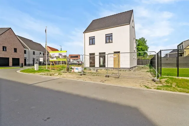 house à vendre à Oedelem – 1/9