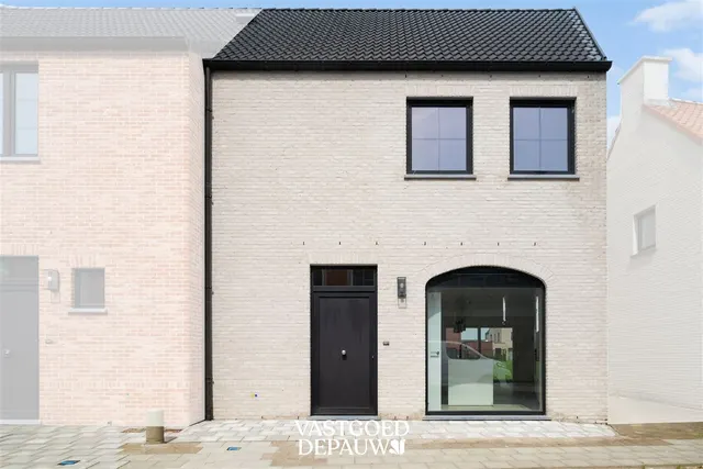 Huis te koop in Aartrijke – 1/10