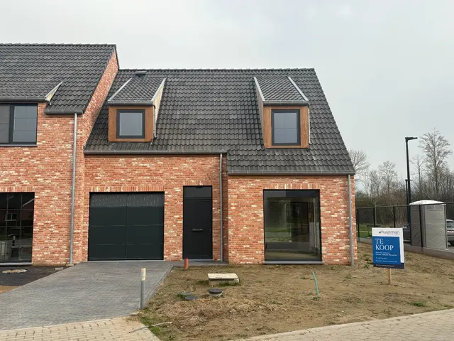 Huis te koop in Maldegem – 1/10